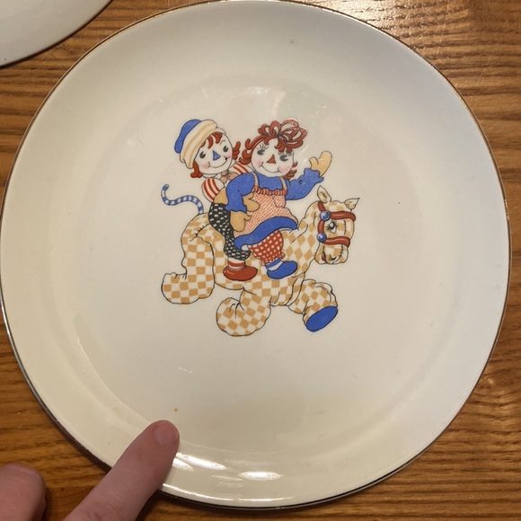 Vintage Raggedy Ann & Andy Ware by Crooksville USA 1940’s set of 2 Plates - Picture 4 of 12